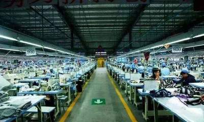 抗疫擴產(chǎn)能！服裝代工巨頭申洲國際加速布局東南亞，越南、柬埔寨再招2.7萬員工